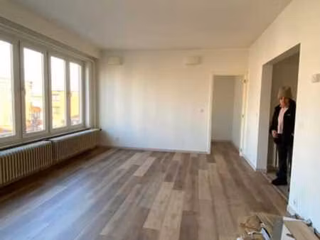 magnifique appartement 1 chambre + bureau sans charges