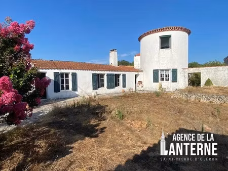vente maison 8 pièces 161 m² à saint-pierre-d'oléron (17310)  744 400 €