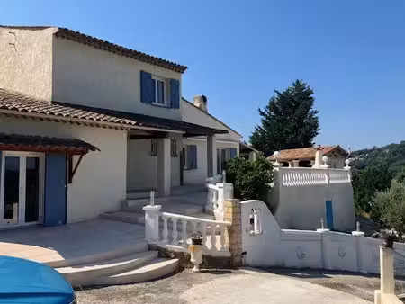 vente maison 7 pièces 154 m² à les adrets-de-l'esterel (83600)  728 000 €