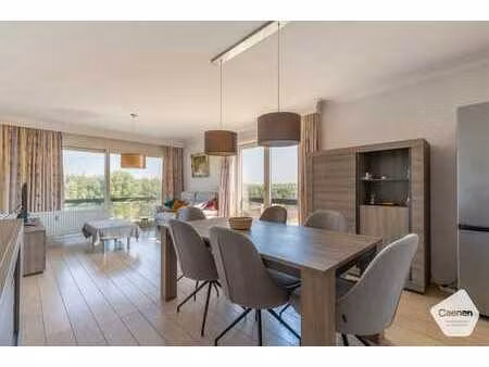 appartement de deux chambres prêt à emménager  avec des t...
