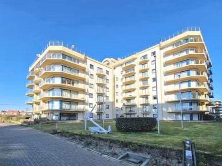studio spacieux et agréable (69m2) avec terrasse ensoleillé