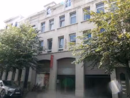 appartement rénové avec 3 chambres  anvers-sud