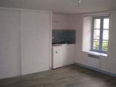 location appartement 2 pièces à lannion (22300) : à louer 2 pièces / 31m² lannion