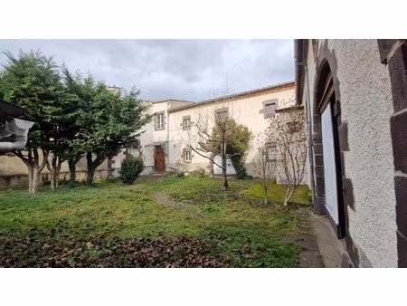 vente maison 10 pièces 380 m² le crest (63450)
