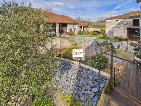 corps de ferme avec dépendances et domaine de 8 ha