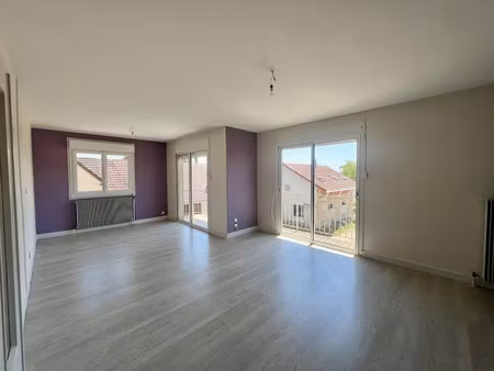 vente appartement 3 pièces 70 m² à louhans (71500)  89 000 €