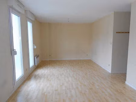 appartement besancon - 1 pièce(s) - 38 m2