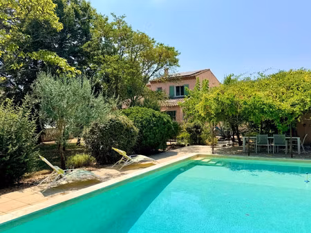 villa de luxe à vendre à sainte-croix-de-quintillargues