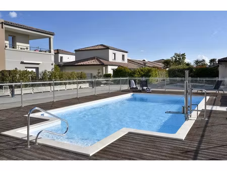 vente appartement 1 pièce 37 m² à poussan (34560)  102 000 €