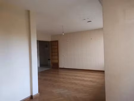 vente appartement 3 pièces 76 m² à bourg-en-bresse (01000)  116 500 €