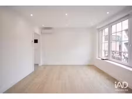 location boutique/local commercial 66 m²