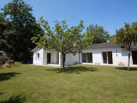 vente maison 5 pièces 142 m² à royan (17200)  651 250 €