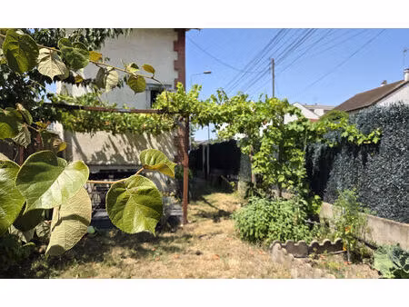 maison houilles 4 pièces avec jardin et dépendances