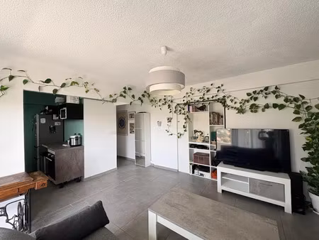 vente appartement 3 pièces 49 m² à toulon (83000)  159 000 €
