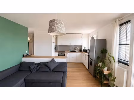 vente appartement 3 pièces 54 m² à saint-cyr-sur-loire (37540)  161 250 €