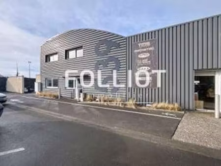 location bureaux et commerces à granville (50400) : à louer / 16m² granville