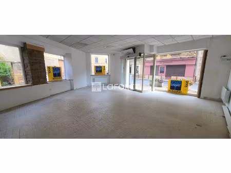 location commerce 45 m² à châtillon (69380)