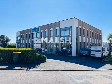 achat local professionnel 182m²