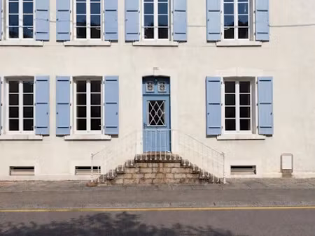 vente maison 10 pièces 281 m² à vesoul (70000)  220 000 €