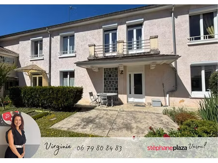 vente maison 6 pièces 218 m² à vesoul (70000)  229 000 €