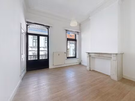 appartement à louer à rue jean van volsem 43 ixelles (vbe48127)