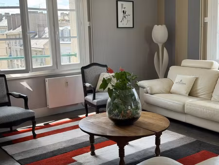 centre ville orleans -appartement rénové de 110m2 avec garag