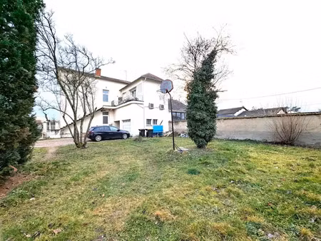 vente appartement 7 pièces 132 m² à roanne (42300)  195 000 €