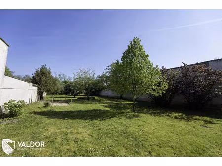 vente appartement 6 pièces 142 m² belleville-en-beaujolais (69220)