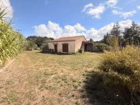vente maison à la chevrolière (44118) : à vendre / 40m² la chevrolière