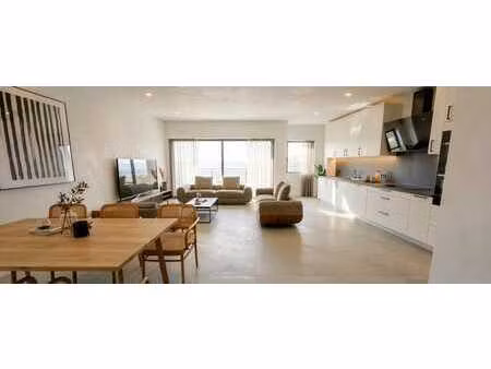 élégant appartement de deux chambres de 95 m²