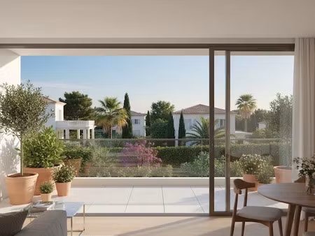 vente appartement 2 pièces 45 m² à antibes (06600)  305 000 €