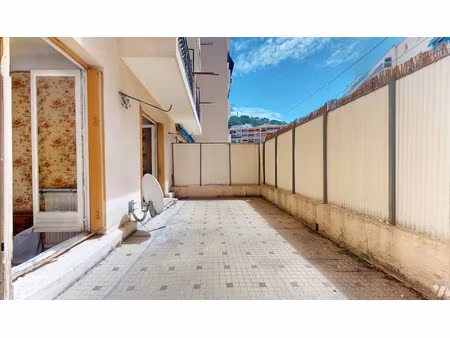 vente appartement 4 pièces 94 m² à nice (06000)  360 000 €