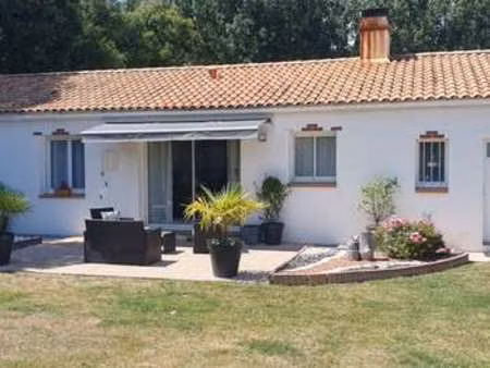 vente maison à challans (85300) : à vendre / 82m² challans