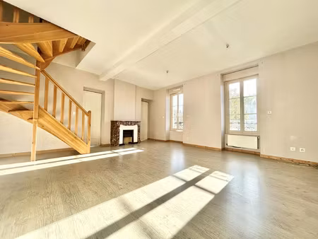 location appartement 3 pièces 101 m² à rive-de-gier (42800)