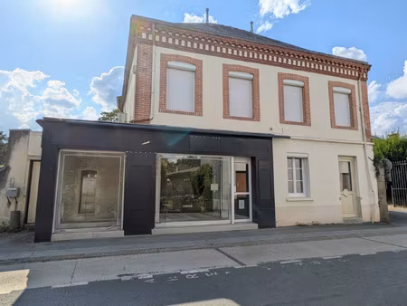 maison à vendre la tourlandry 7 pièce(s) 141m2 262 000€