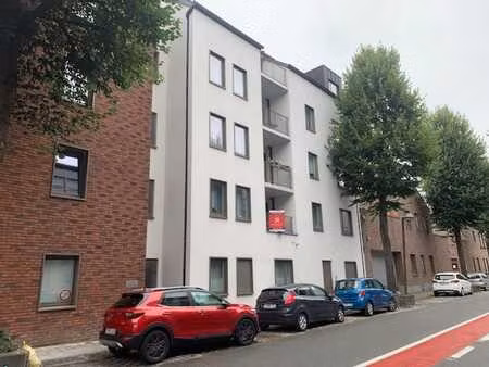 non meublé - mons centre - 2 chambres (parking possible)