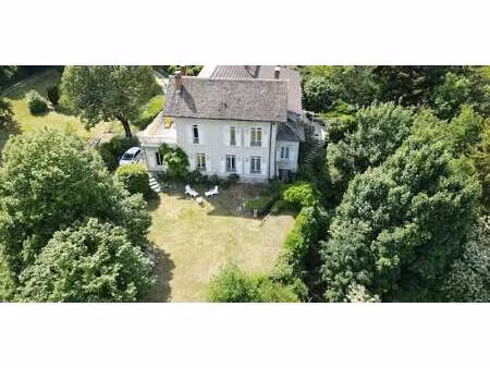 propriété avec jardin ceyzérieu (01)