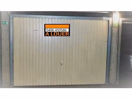 boxe garage fermé à louer woluwe-saint-lambert