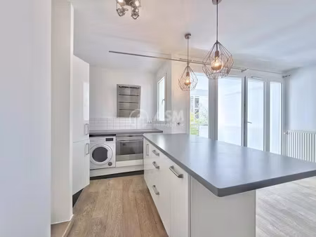 vente appartement 3 pièces 63 m² à courbevoie (92400)  468 000 €