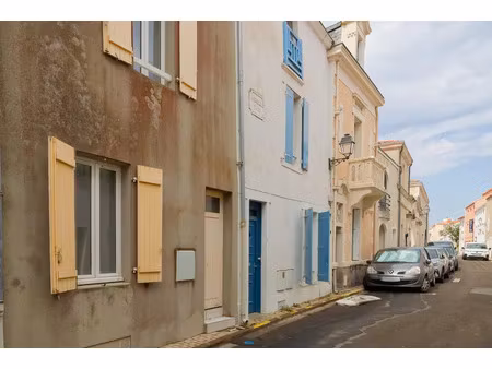 vente immeuble 102 m² les sables-d’olonne (85100)