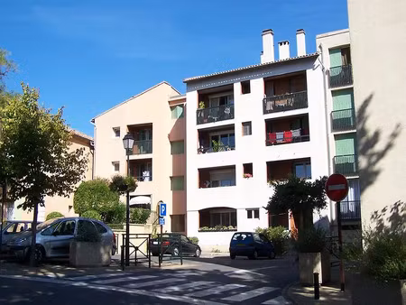 location appartement 3 pièces 76 m² à morières-lès-avignon (84310)