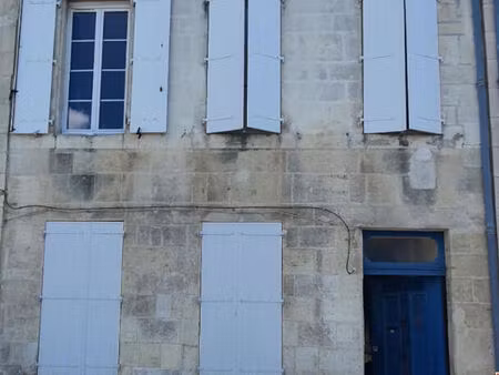 appartement rochefort 3 pièce(s) 41 m2 proche thermes