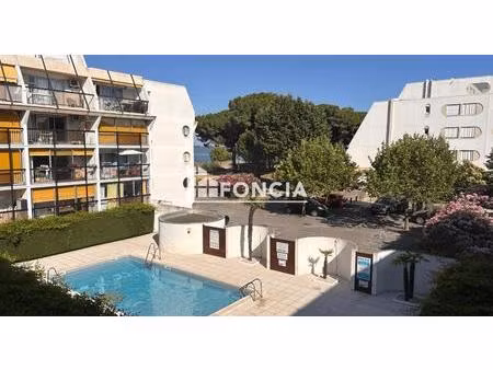 le ponant : agréable studio cabine dans résidence avec piscine - grande terrasse avec un a