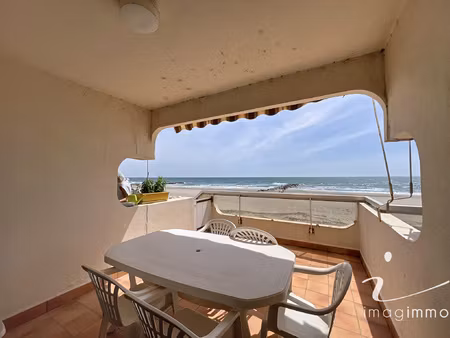 vente interactive studio avec terrasse acces direct plage