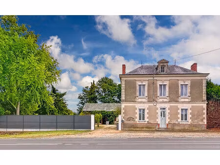 maison bauge en anjou 6 pièces 173m2
