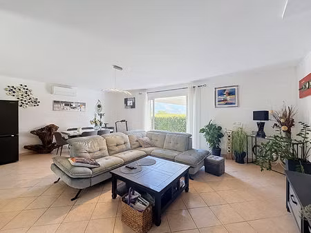 à vendre ? superbe villa de plain-pied de 124 m² avec piscine à mezzavia