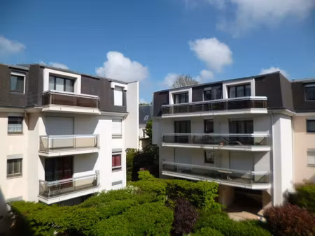 location appartement 1 pièce 25.75 m² à pontoise (95000)  677 €