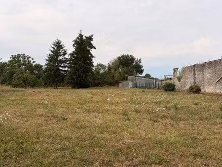vente terrain 700 m² à celles (17520)  14 949 €