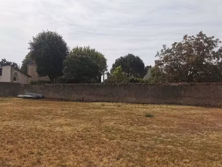 vente terrain 754 m² à gannat (03800)  39 000 €