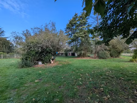 vente terrain 1954 m² à coutras (33230)  35 000 €